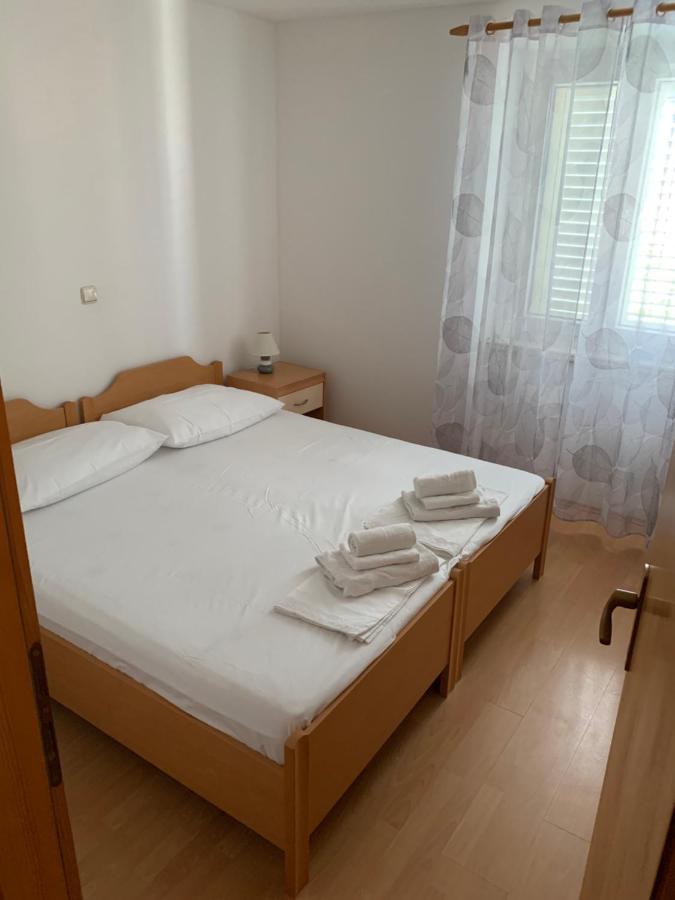 Apartman Lucic C *